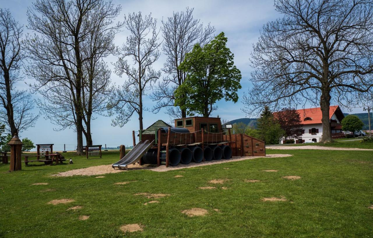 Strazne Chalet Zewnętrze zdjęcie